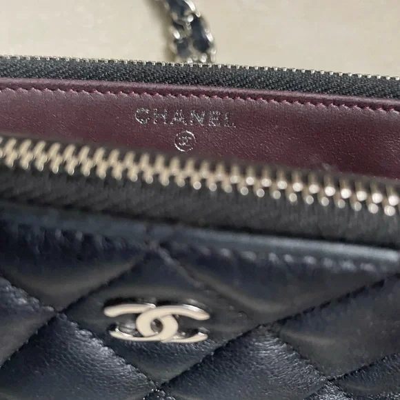 Chanel  Double Zip Chain Shoulder Bag - Picture 5 of 16